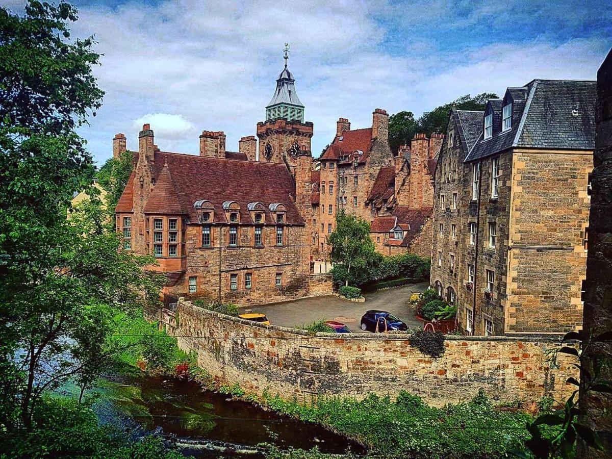 Couette-café Edinburgh's Dean Village River View Retreat *