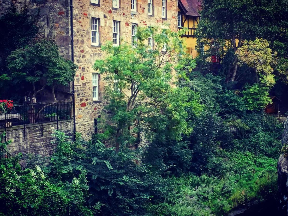 Edinburgh's Dean Village River View Retreat Couette-café